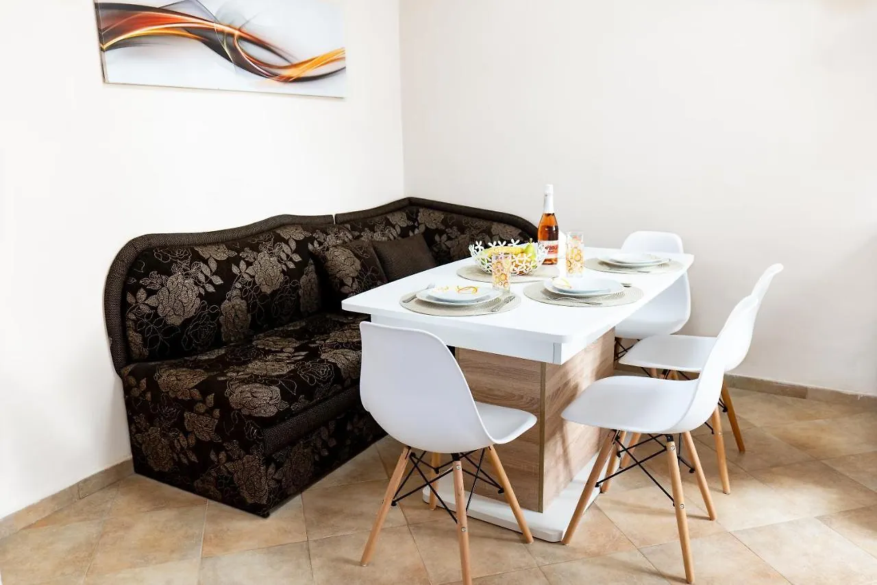 Guest House Star Varna 0*,  Bulgaria